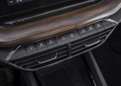 Interieur_skoda-octavia-scout-2021-essai_8