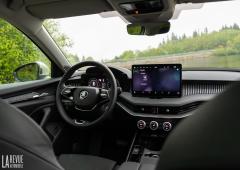 Exterieur_skoda-superb-combi-les-photos-de-notre-essai_19