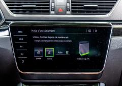 Interieur_skoda-superb-iv-essai_7