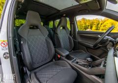 Interieur_skoda-karoq-4x4-tdi-150_9
                                                        width=