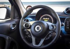 Interieur_smart-forfour-eq-annee-2020-essai_1
                                                        width=