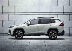 Exterieur_suzuki-across-le-rav4-a-la-sauce-suzuki_4
                                                        width=