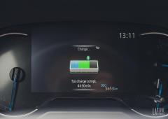 Interieur_suzuki-across-plug-in-hybrid_10
                                                        width=