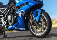 Exterieur_suzuki-csx-8r-les-photos-et-les-infos_10