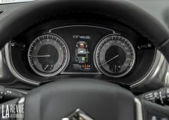 Interieur_suzuki-s-cross-vitara-hybride_15
                                                        width=