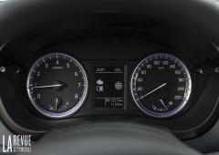 Interieur_suzuki-s-cross-vitara-hybride_6