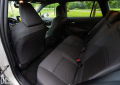 Interieur_suzuki-swace-hybrid-essai_10
                                                        width=