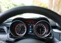 Interieur_suzuki-swift-hybrid-2020-essai_7