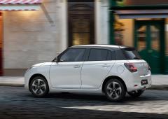 Exterieur_suzuki-swift-2024-lles-photos-et-les-infos_2
                                                        width=