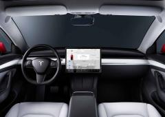 Interieur_tesla-model-3-millesime-2022_2
                                                        width=