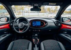 Interieur_toyota-aygo-x-essai_0
                                                        width=