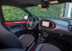 Interieur_toyota-aygo-x-essai_2