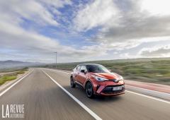 Exterieur_toyota-c-hr-hybride-2019-essai_3