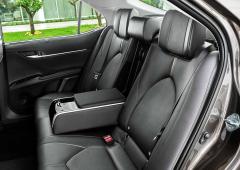 Interieur_toyota-camry-hybrid-2022_1
                                                        width=