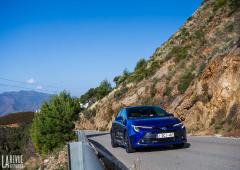 Exterieur_toyota-corolla-hybrid-2023-essai_11