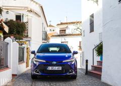 Exterieur_toyota-corolla-hybrid-2023-essai_13