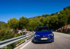 Exterieur_toyota-corolla-hybrid-2023-essai_16