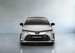 Exterieur_toyota-corolla-sedan-la-berline-a-egalement-droit-au-gr-sport_0