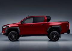 Exterieur_toyota-hilux-gr-sport_2