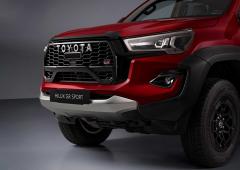 Exterieur_toyota-hilux-gr-sport_4