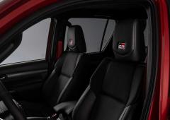 Exterieur_toyota-hilux-gr-sport_6