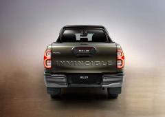 Exterieur_toyota-hilux-invincible-le-nouveau-pick-up-2020_1