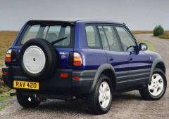 Exterieur_toyota-rav4-la-premiere-generation-de-1994_3