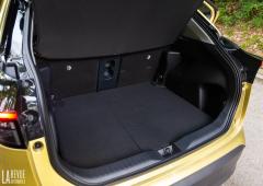 Interieur_toyota-yaris-cross-essai_11
                                                        width=