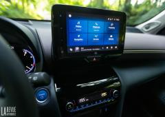 Interieur_toyota-yaris-cross-essai_5