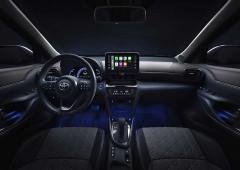 Interieur_toyota-yaris-cross-le-suv-urbain-du-geant-japonais-est-assemble-en-france_0