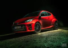 Exterieur_essai-toyota-yaris-gr-rouge-dame-de-coeur_0
                                                        width=