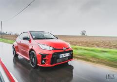 Exterieur_duel-de-sportives-toyota-yaris-gr-vs-peugeot-308-gti_18