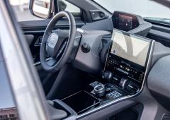 Interieur_toyota-bz4x-essai_7