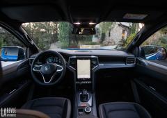 Exterieur_volkswagen-amarok-aventura-2023-essai_33