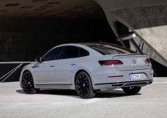 Exterieur_volkswagen-arteon-r-line-my-2020_3
                                                        width=