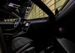 Interieur_volkswagen-arteon-r-line-my-2020_0
                                                        width=