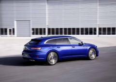 Exterieur_volkswagen-arteon-shooting-brake-r-le-break-de-chasse-de-vw-se-conjugue-aussi-avec-un-r_3