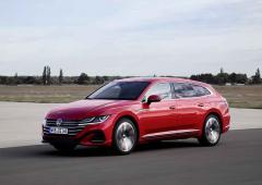 Exterieur_volkswagen-arteon-shooting-brake-le-brake-de-chasse-de-vw_1
                                                        width=