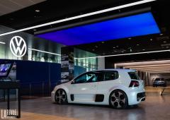 Exterieur_volkswagen-golf-essai-de-la-golf-4-v6-et-expo-des-50-ans_16