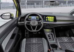 Interieur_volkswagen-golf-8-sw-le-break-compact-annee-2021_0