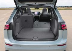Exterieur_volkswagen-golf-8-sw-voici-les-photos-du-break-pour-millesime-2024_11