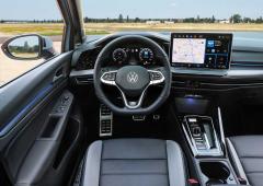 Exterieur_volkswagen-golf-8-sw-voici-les-photos-du-break-pour-millesime-2024_14