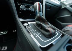 Interieur_volkswagen-golf-gti-tcr_11