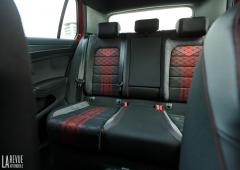 Interieur_volkswagen-golf-gti-tcr_12