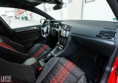 Interieur_volkswagen-golf-gti-tcr_3