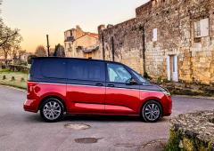 Exterieur_volkswagen-multivan-ehybrid-l-aventure-xxl-en-images_5