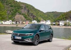 Exterieur_volkswagen-passat-alltrack-my-2020-essai_12
                                                        width=