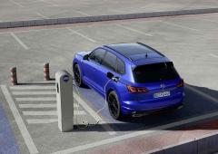 Exterieur_volkswagen-touareg-r-e-hybrid-et-puissant_9
                                                        width=