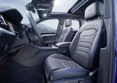 Interieur_volkswagen-touareg-r-e-hybrid-et-puissant_1
                                                        width=