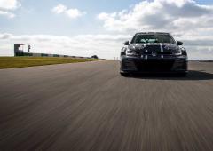 Exterieur_volkswagen-golf-gti-tcr-racecar_11
                                                        width=